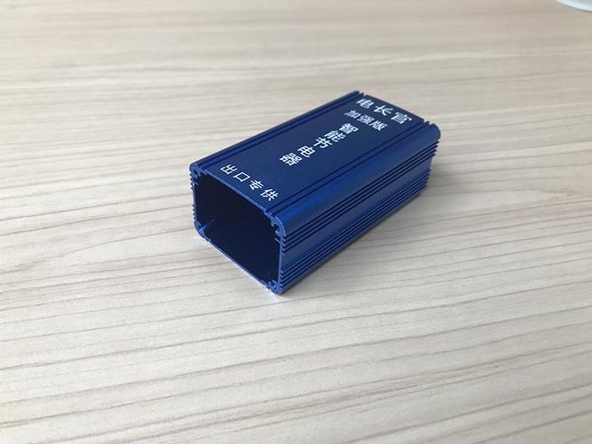 产品说明:本公司专业生产各类精密五金冲压制品